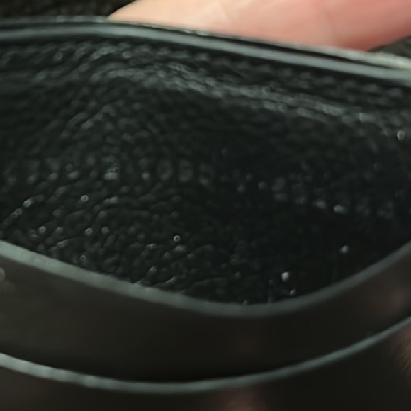 Balenciaga - Picture 6 of 7